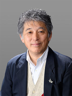 半田 利弘 氏
