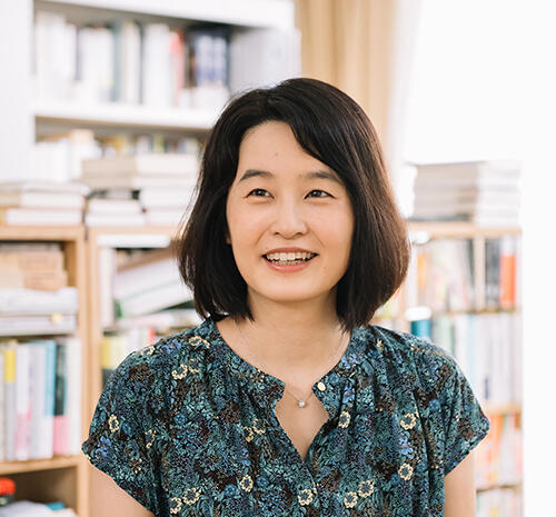 Kimiyo Ogawa / English Literature Scholar