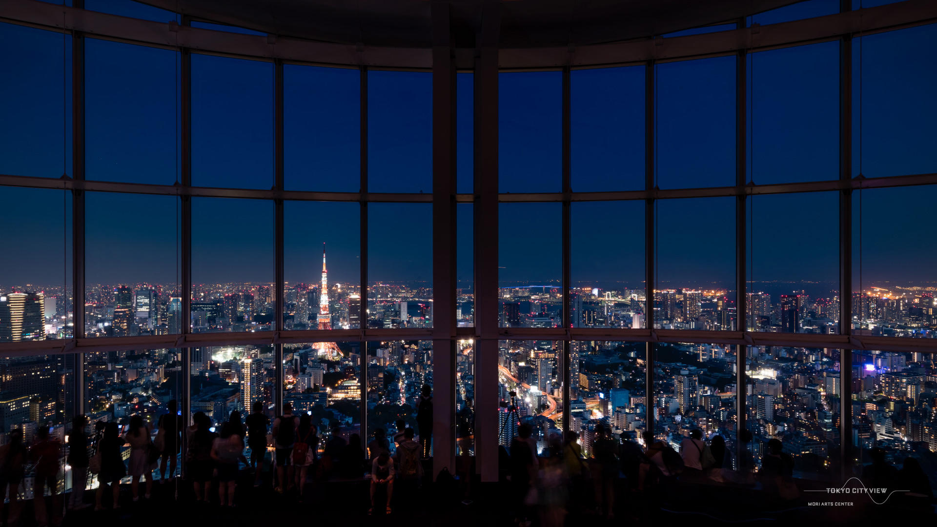 キラキラ東京の絶景を背景に 画像配布中 東京シティビュー Tokyo City View
